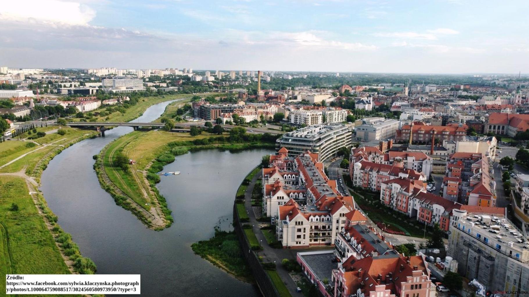 Golden Circles Apartment พอซนาน ภายนอก รูปภาพ